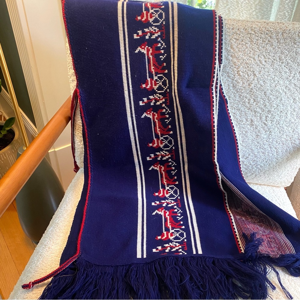 Vintage Boho Hippie Mexican Poncho Sweater w/ Fringe Blue Red White OS